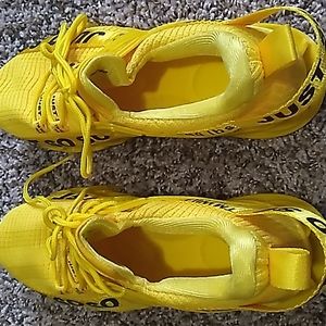 Original Just SoSo brand walking shoes...Brand New! Yellow Size 9 Womens